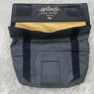 Peak Design Field Pouch / Camera Bag